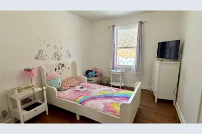 3240 Hollywood Street, Mohegan Lake, NY 10547 - Photo 14