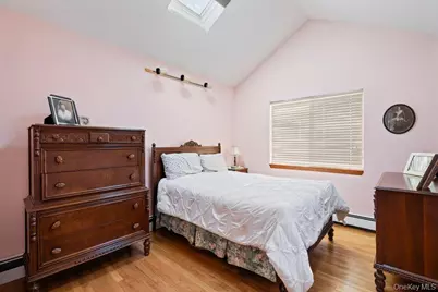 18 Barry Lane, Syosset, NY 11791 - Photo 22