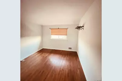 878 Rensselaer Avenue, New York, NY 10309 - Photo 12