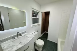 [Address not provided], Hicksville, NY 11801 - Photo 8