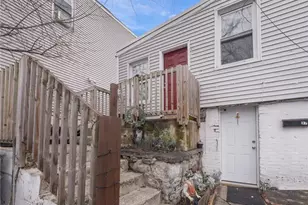 32 4th St, Haverstraw, NY 10927 - Photo 2