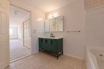 241 Tamerisk Lane, New Windsor, NY 12553 - Photo 32