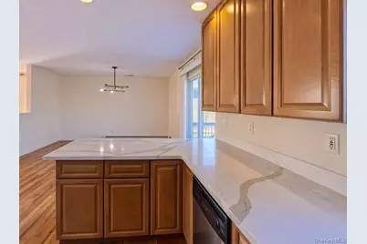 241 Tamerisk Lane, New Windsor, NY 12553 - Photo 10