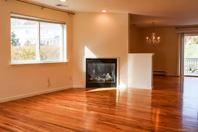 241 Tamerisk Lane, New Windsor, NY 12553 - Photo 4