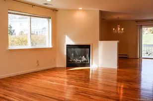 241 Tamerisk Ln, New Windsor, NY 12553 - Photo 4