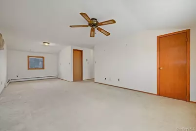 816 Merillon Avenue, Westbury, NY 11590 - Photo 20