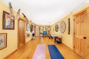 6 White Ln, Hampton Bays, NY 11946 - Photo 16