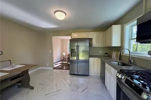 30 Daly Rd, Middletown, NY 10940 - Photo 6