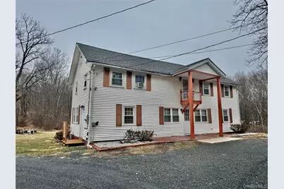 1 Royal Acres Drive, Middletown, NY 10940 - Photo 2