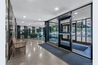 88-25 155th Avenue #6M, Howard Beach, NY 11414 - Photo 2