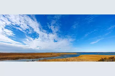 7 Widgeon Way, Westhampton Beach, NY 11978 - Photo 14