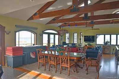 7 Widgeon Way, Westhampton Beach, NY 11978 - Photo 6