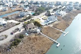 7 Widgeon Way, Westhampton Beach, NY 11978 - Photo 2