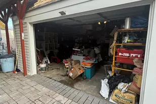 78-41 84th St, Glendale, NY 11385 - Photo 2