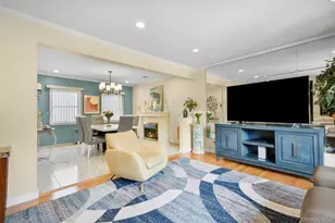 60 E Fort Hill Rd, Yonkers, NY 10710 - Photo 14