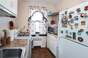 32-40 89th St, East Elmhurst, NY 11369 - Photo 8