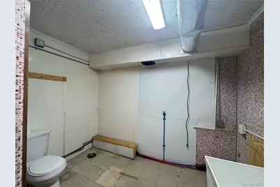 26 W Main Street #20, Middletown, NY 10940 - Photo 10