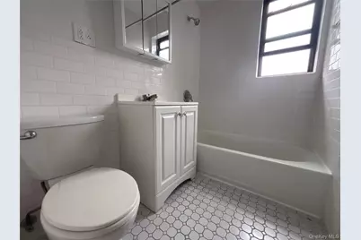 160 S Middle Neck Road #3C, Great Neck, NY 11021 - Photo 18