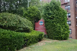 150-11 72nd Rd, Kew Gardens, NY 11367 - Photo 24