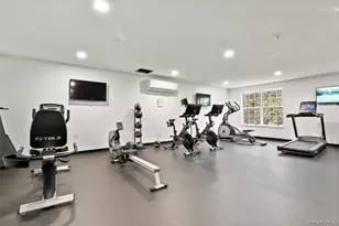 10 Byron Pl, Larchmont, NY 10538 - Photo 30