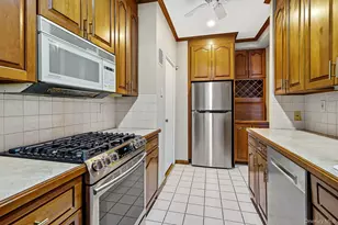 10 Lake St, White Plains, NY 10603 - Photo 4