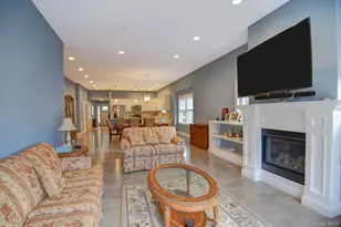 2 Spruce Pl, Bohemia, NY 11716 - Photo 12