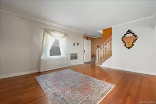 38 Irving Ln, New Hyde Park, NY 11040 - Photo 6