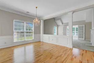4 Oakhurst Ct, Mount Sinai, NY 11766 - Photo 8