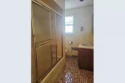 14 Alemeda Street, Inwood, NY 11096 - Photo 10