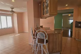 14 Alemeda St, Inwood, NY 11096 - Photo 4