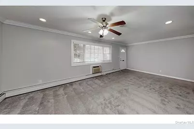 71 Eastwood Avenue #EA71, Deer Park, NY 11729 - Photo 4