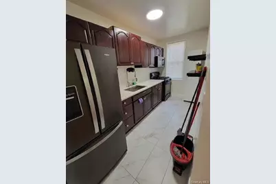 780 Bronx River Road #A52, Yonkers, NY 10708 - Photo 2