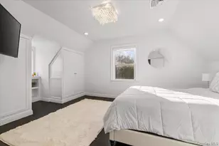 19 W Tiana Rd, Hampton Bays, NY 11946 - Photo 32