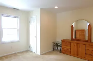 1828 Commerce St, Yorktown Heights, NY 10598 - Photo 10