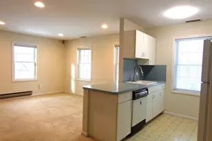 1828 Commerce St, Yorktown Heights, NY 10598 - Photo 4