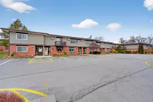 9 Millholland Dr, Fishkill, NY 12524 - Photo 2