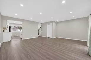 9 Millholland Dr, Fishkill, NY 12524 - Photo 12