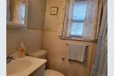 30-11 149 Street, Flushing, NY 11354 - Photo 8