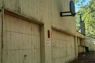 23 N Quarter Rd, Westhampton, NY 11977 - Photo 2