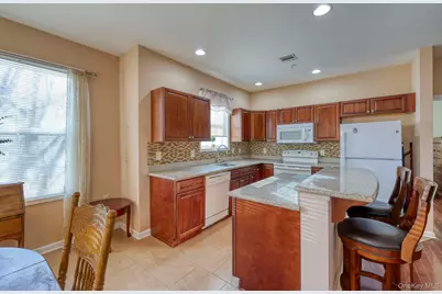 927 Tower Ridge Circle, Middletown, NY 10941 - Photo 16