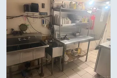 277 Wyckoff Avenue, Brooklyn, NY 11237 - Photo 4