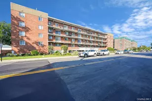 200 Atlantic Ave, Lynbrook, NY 11563 - Photo 2