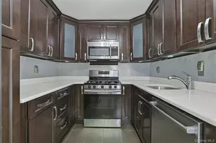 51 Vista Dr, Nanuet, NY 10954 - Photo 12