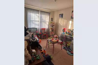 107 Casement Avenue, Central Islip, NY 11722 - Photo 10