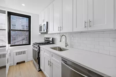 88-10 32nd Ave Avenue #304, East Elmhurst, NY 11369 - Photo 18