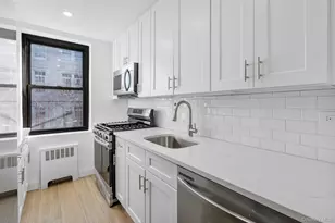 88-10 32nd Ave Ave, East Elmhurst, NY 11369 - Photo 18