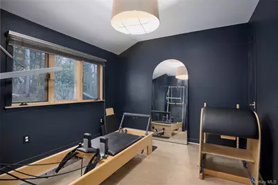 90 Cedar Avenue, Poughkeepsie, NY 12603 - Photo 36