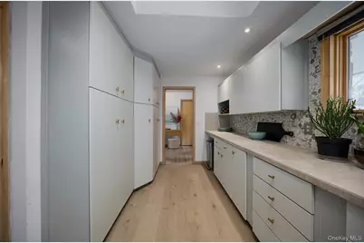 90 Cedar Avenue, Poughkeepsie, NY 12603 - Photo 8