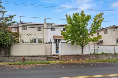 41 Woodcrest Road, New York, NY 10303 - Photo 22