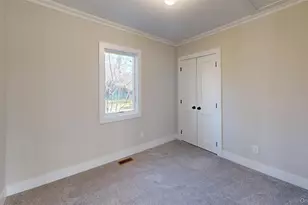 16 Highland Rd, Rocky Point, NY 11778 - Photo 10